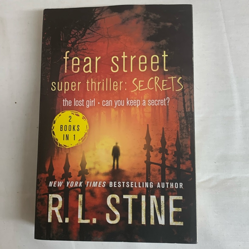 R.L. Stine Fear Street. Like New!